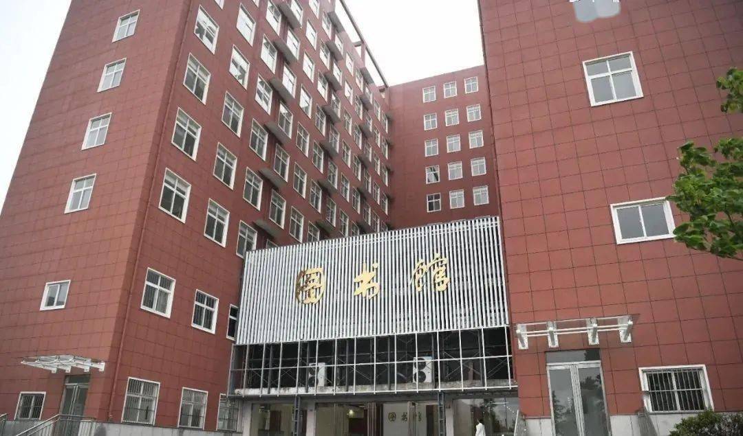 赤坎区成人教育事业单位最新项目探索与启示